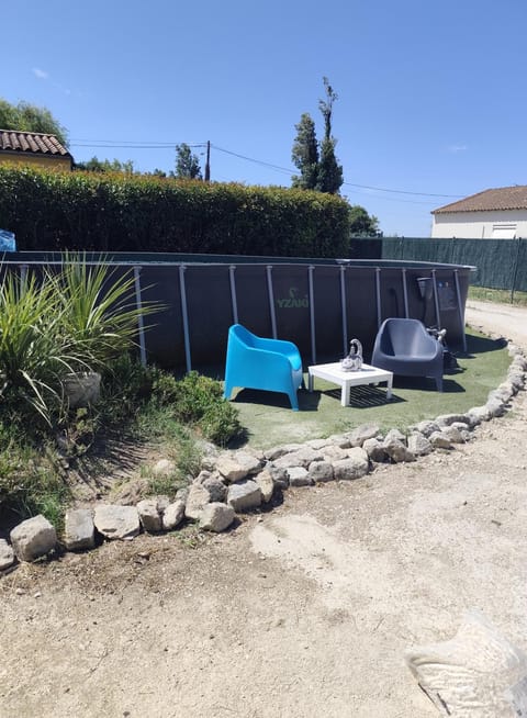 Aux portes de Camargue Apartment in Arles