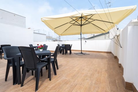 Balcony/Terrace, Internal: Not applicable to any particular room