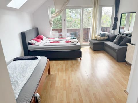 Bed, Seating area, Bedroom