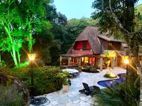 Property building, Patio, Garden
