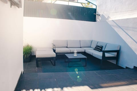 Off site, Balcony/Terrace