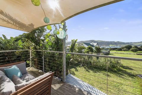Balcony/Terrace, Mountain view
