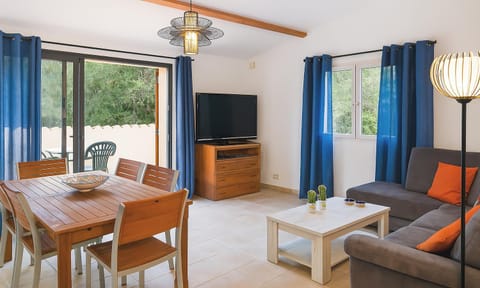 TV and multimedia, Living room, Meals