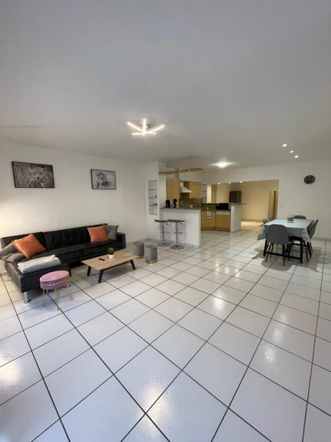 Lounge or bar