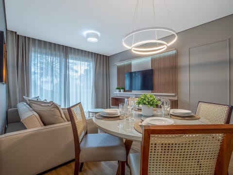 Living room, Dining area