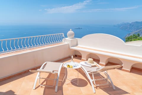Balcony/Terrace, Balcony/Terrace