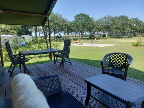 Property building, Garden, View (from property/room)