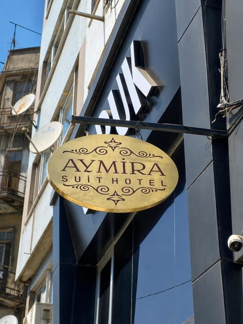 Property building, Day, Property logo or sign, Logo/Certificate/Sign, Text overlay, Street view, Certificate/Award