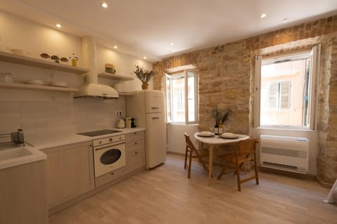 Kitchen or kitchenette, Living room, Dining area