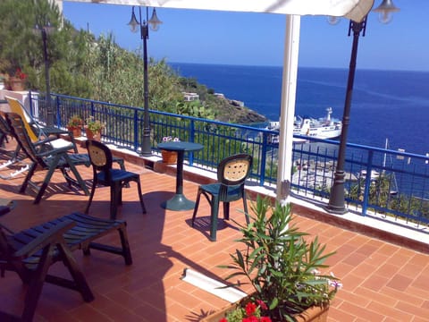 Balcony/Terrace, Balcony/Terrace