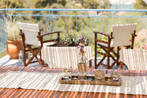 Patio, View (from property/room), Balcony/Terrace, Dining area