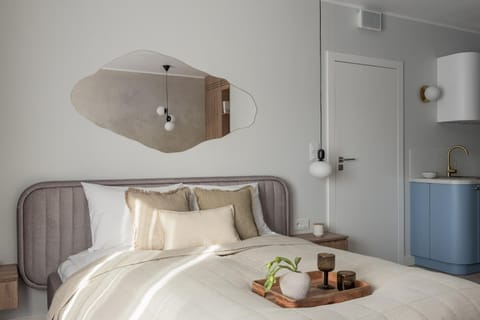 Bed, Photo of the whole room