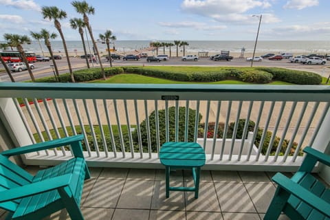Balcony/Terrace, Beach, Sea view