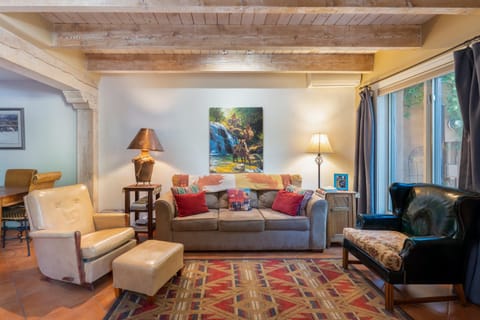 Living room, Seating area, furniture, air conditioner
