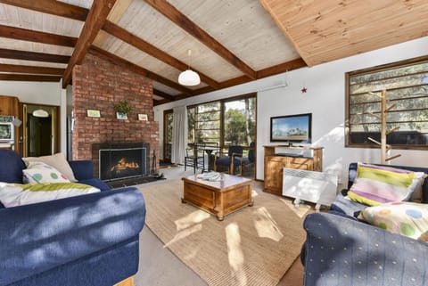 BYO Linen - Aireys 15 House in Aireys Inlet