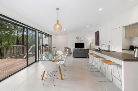 Ocean Haven House in Aireys Inlet