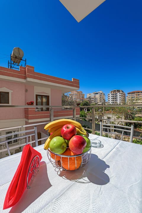 View (from property/room), Balcony/Terrace