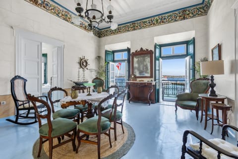 1800 MANSION Villa in Spetses