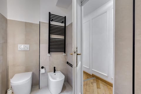 NEW OPENING!! - BABUINO SUITE EXCLUSIVE Apartment in Rome