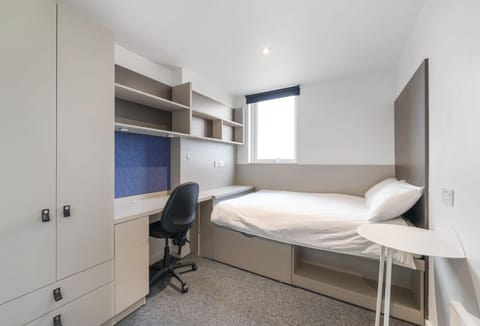 For Students Only Canvas City Point Coventry Apartment in Coventry