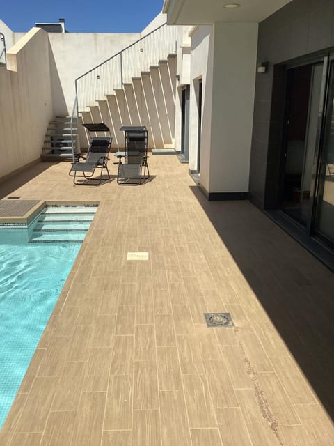 Patio, Swimming pool