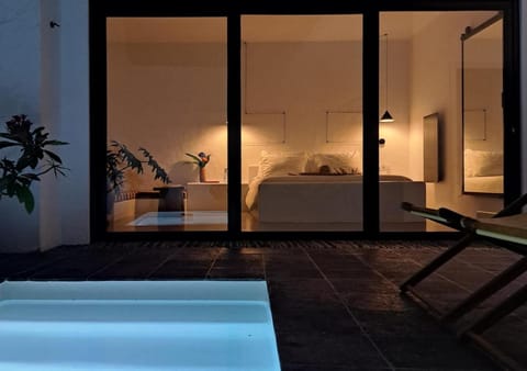 Patio, Solarium, Photo of the whole room, Pool view, Swimming pool