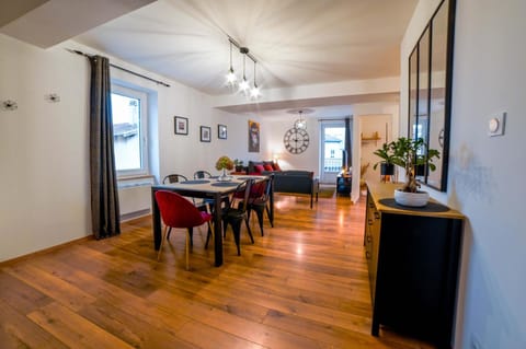 The Eighteen _ Hyper-centre - T3 de 65m² - 8 Pers. Apartment in Auvergne-Rhône-Alpes