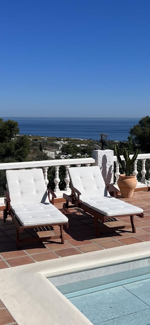 Shower, Natural landscape, Pool view, Sea view, Swimming pool, sunbed, towels