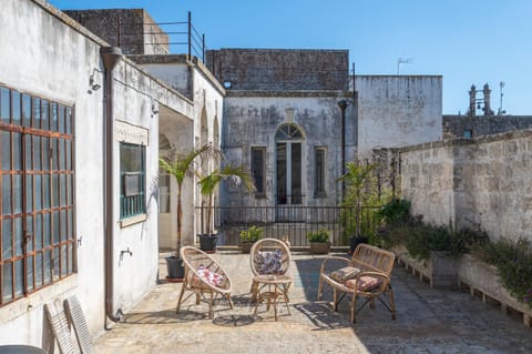 Balcony/Terrace, Balcony/Terrace