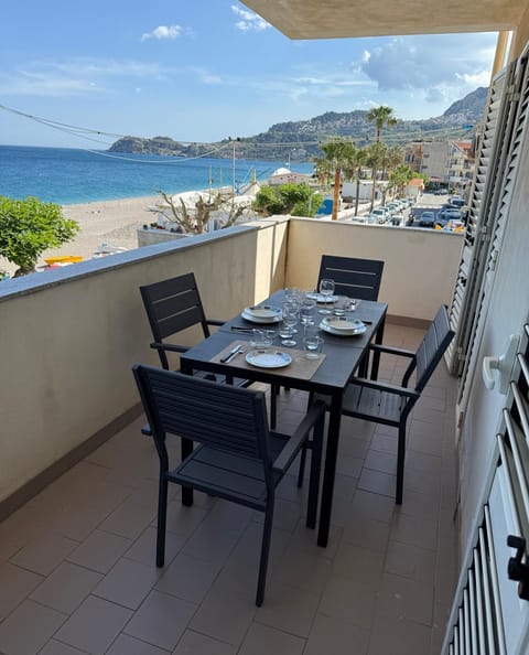 Balcony/Terrace, Dining area, Sea view