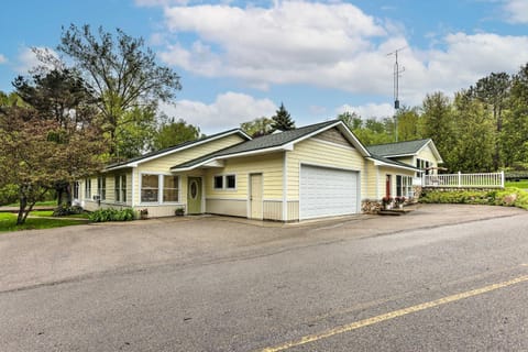 Near Ice Fishing and Snowmobiling Frankfort Home Apartment in Michigan