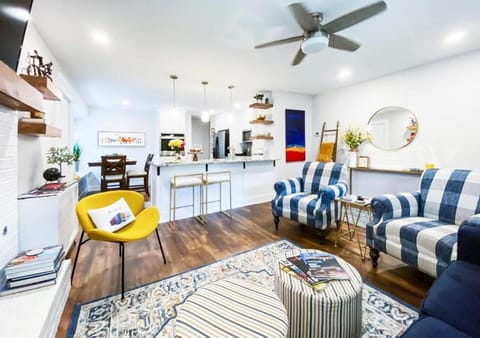 Living room, kitchen