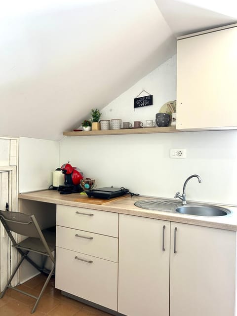 Mansarda apartment Apartment in Dobrota