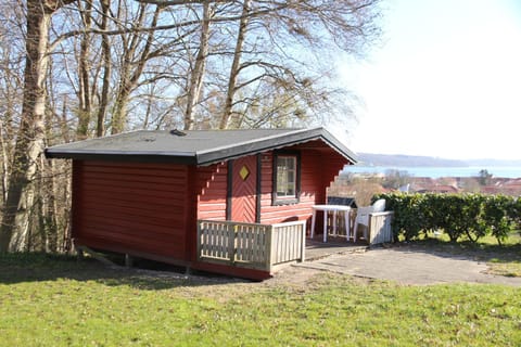 Facade/entrance, View (from property/room), View (from property/room)