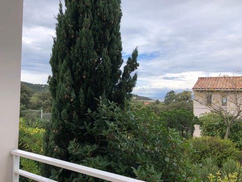 MAISONNETTE 6 PERS PROCHE L'ILE ROUSSE Apartment in Belgodère