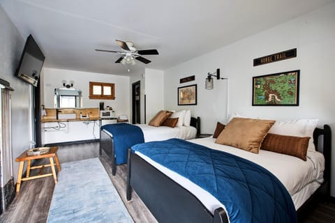 Misty Mountain Lodge Inn in Estes Park