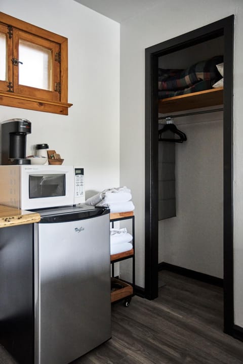 Misty Mountain Lodge Inn in Estes Park