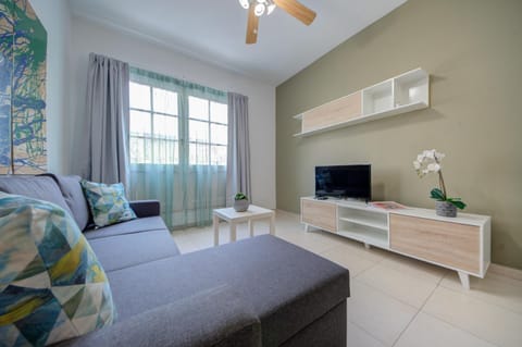 TV and multimedia, Living room, Photo of the whole room