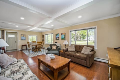 Pleasant Street Retreat House in Boyne City