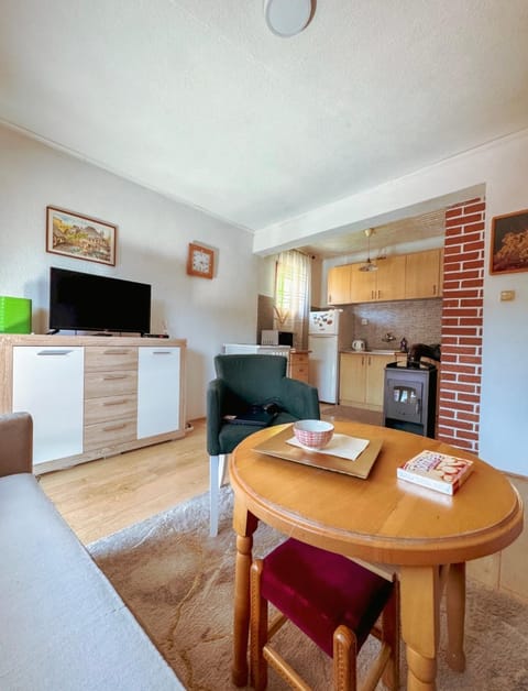 Slatki dom Fireplace Apartment in Federation of Bosnia and Herzegovina