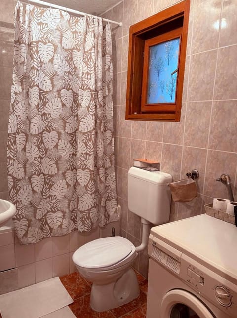 Slatki dom Fireplace Apartment in Federation of Bosnia and Herzegovina