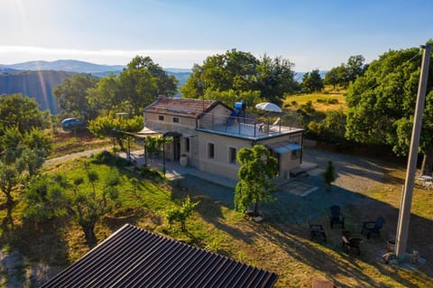Property building, Bird's eye view