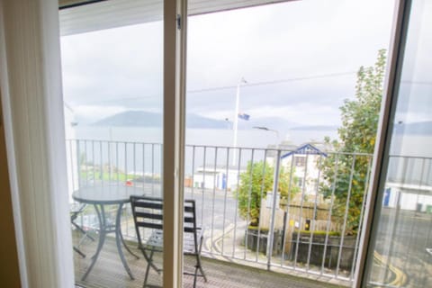 Beautiful 3-Bed Apartment in Gourock Apartment in Greenock