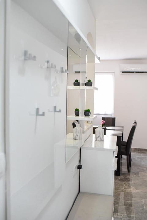 Biserka Apartment in Zadar