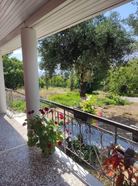 Marie-Angela HOUSE ARILLAS Apartment in Corfu, Greece