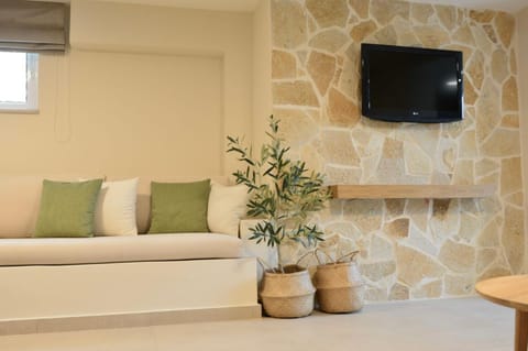 TV and multimedia, Seating area