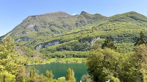 Nearby landmark, Spring, Natural landscape, Lake view, Mountain view