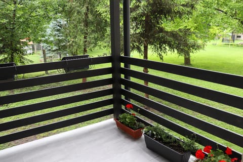 Natural landscape, Garden, Balcony/Terrace, Garden view
