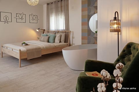 Bed, Bedroom