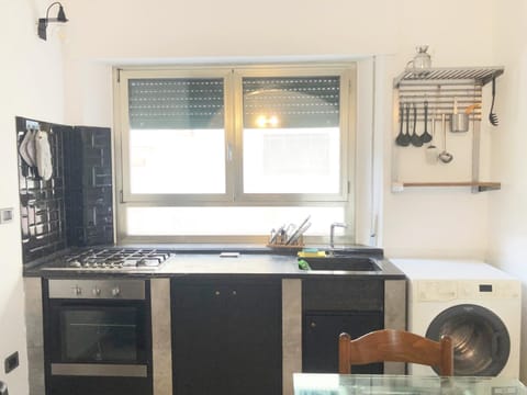 Kitchen or kitchenette, pet friendly, kitchen